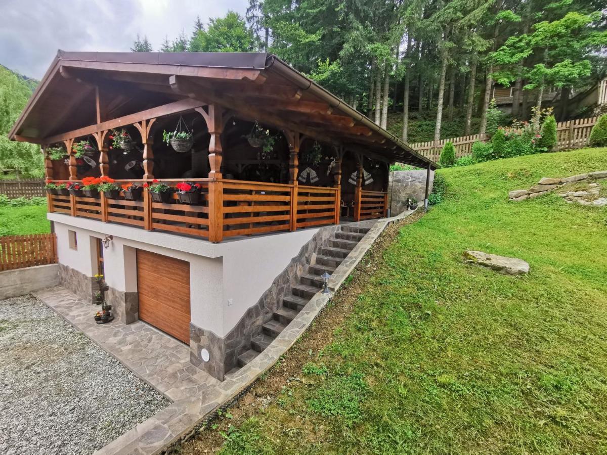 Cabana Cascada Cailor Hotel Borşa Exterior foto