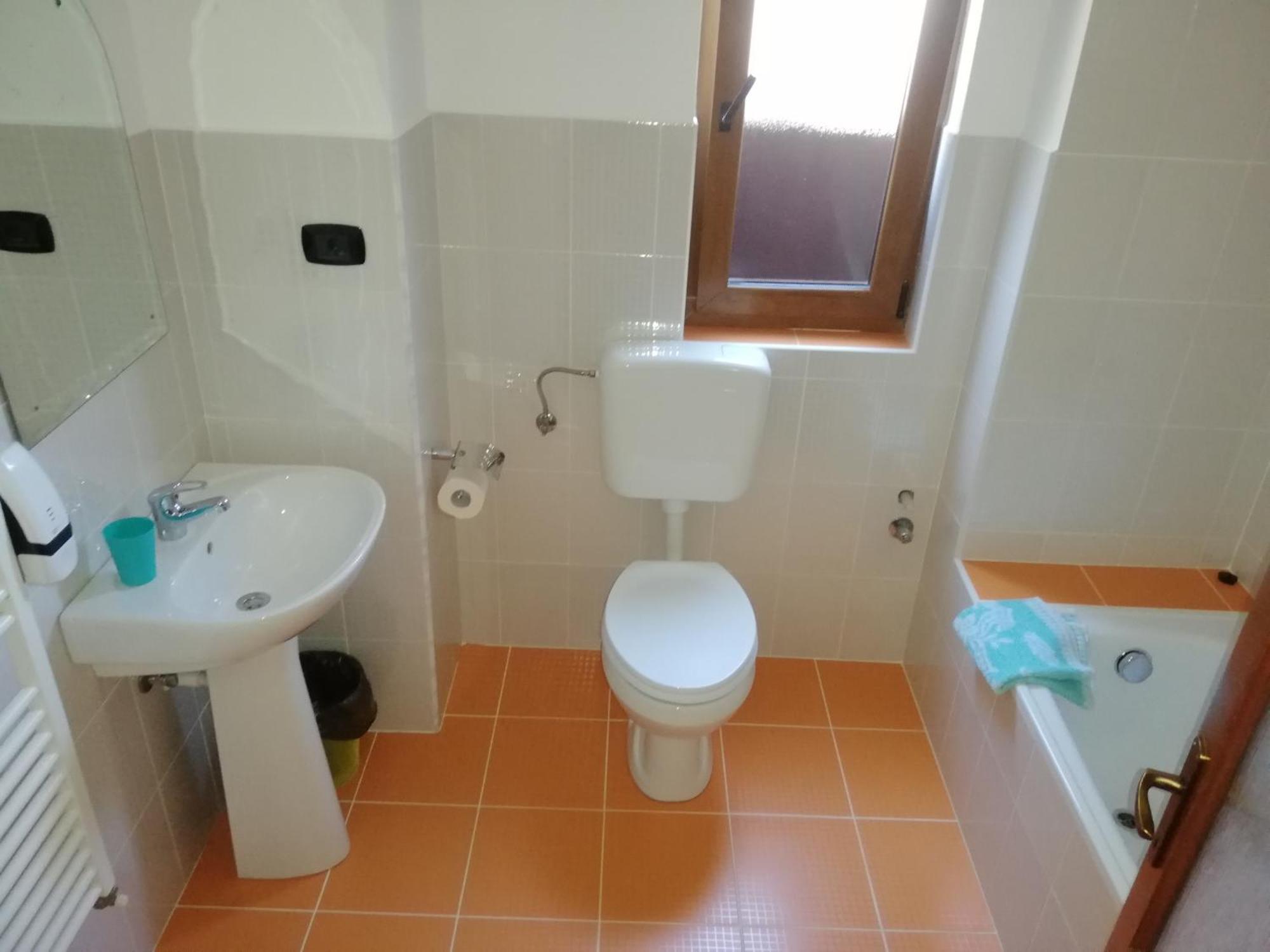 Cabana Cascada Cailor Hotel Borşa Quarto foto